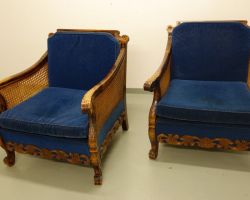 Buckinghamin barokki: sohva, kaksi nojatuolia ja pöytä